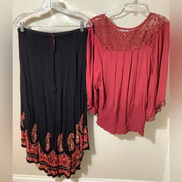 Earthbound Trading Co.Skirt&top set beautiful rust&black with gold embroidery XL - Picture 2 of 5